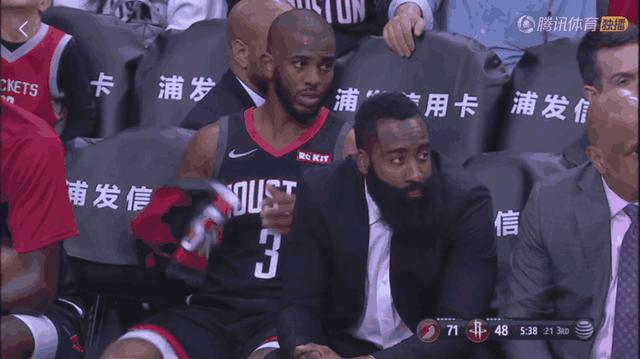  亿元先生低迷表现遭球迷倒戈  
